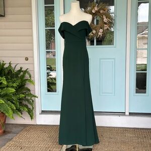 Lulus Emerald Green Evening/Gala Dress Size S